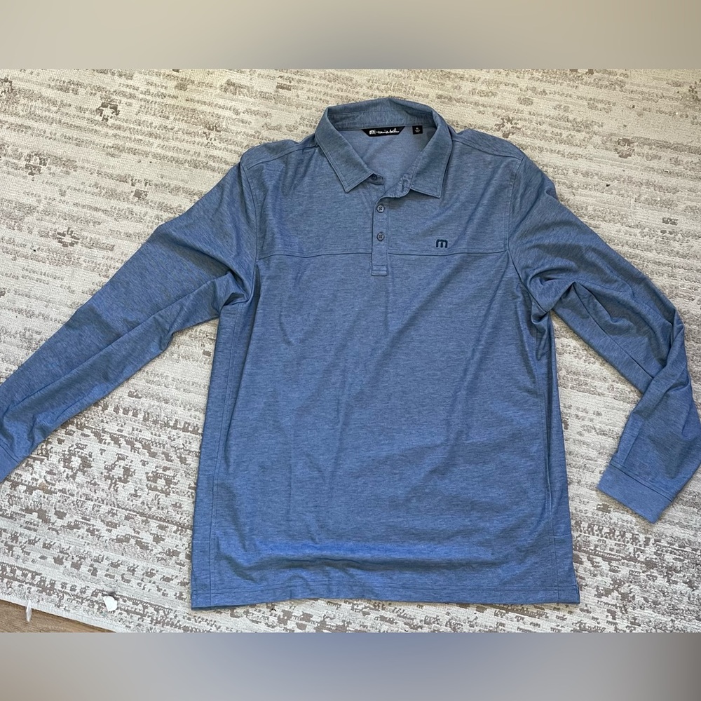 Blue long sleeve Travis Mathew shirt XL